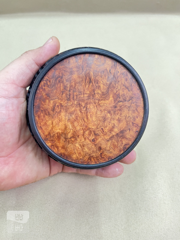 紫檀镶樱木面卷草纹圆形器座 - 图2